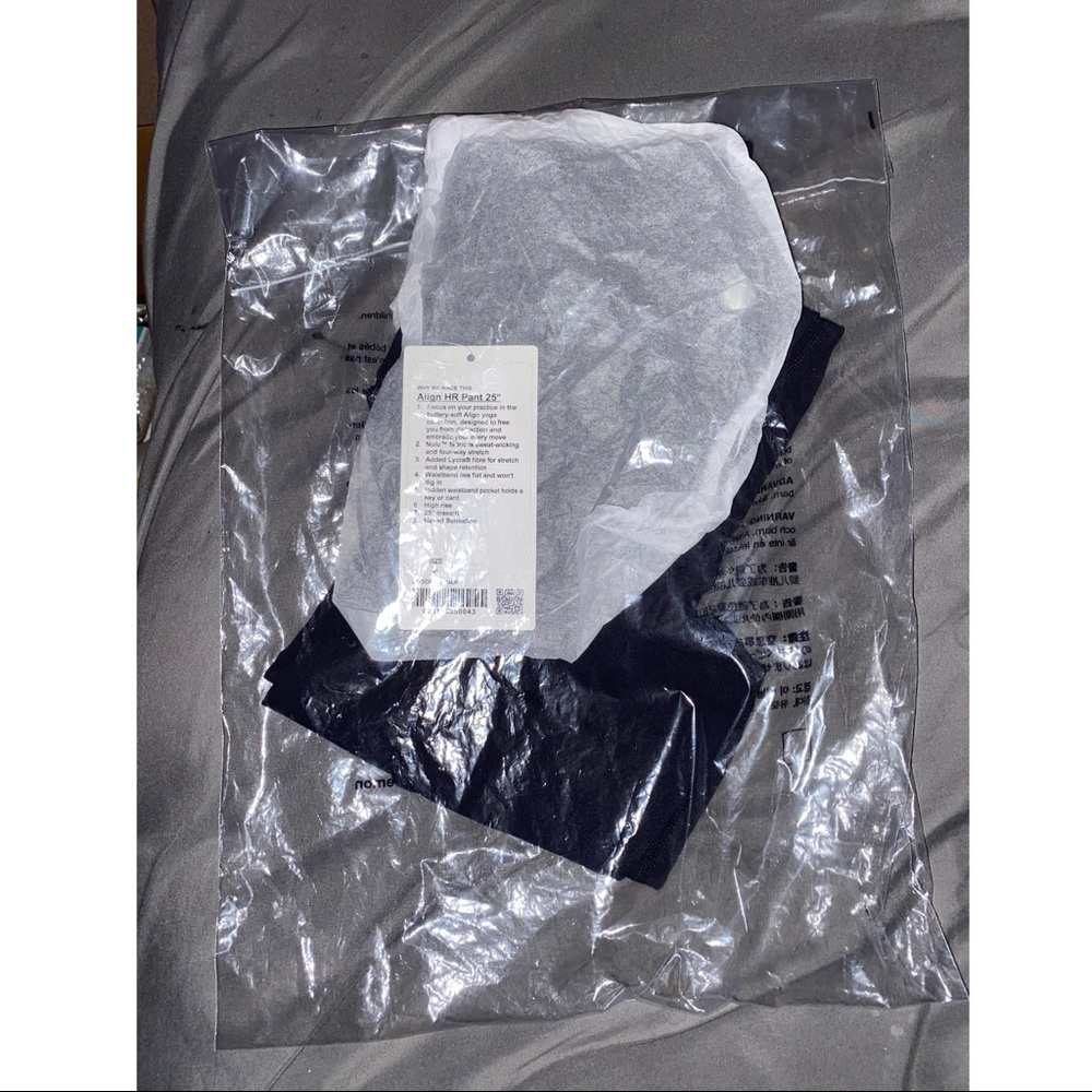 BNWT lululemon Align Pant II 25” Black/Size 4